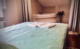 Piątka noclegi- Łódź